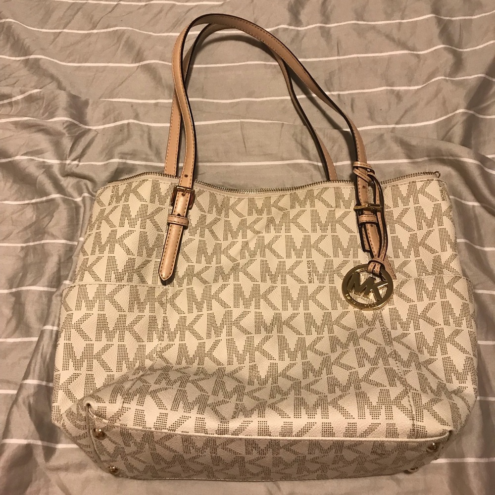 Authentic Michael Kors Vanilla tote